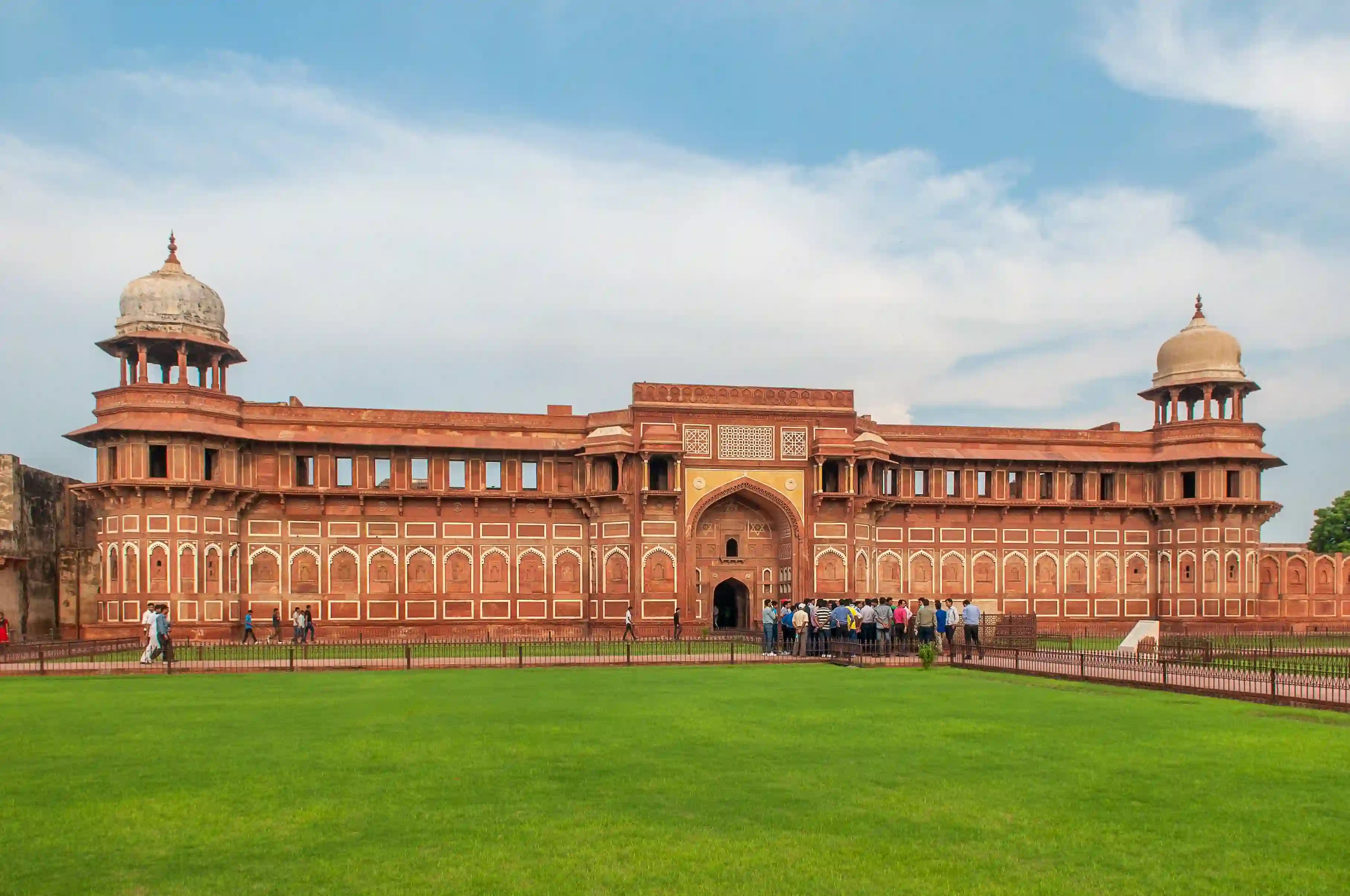 Agra Overnight Tour from Jaipur by Car
