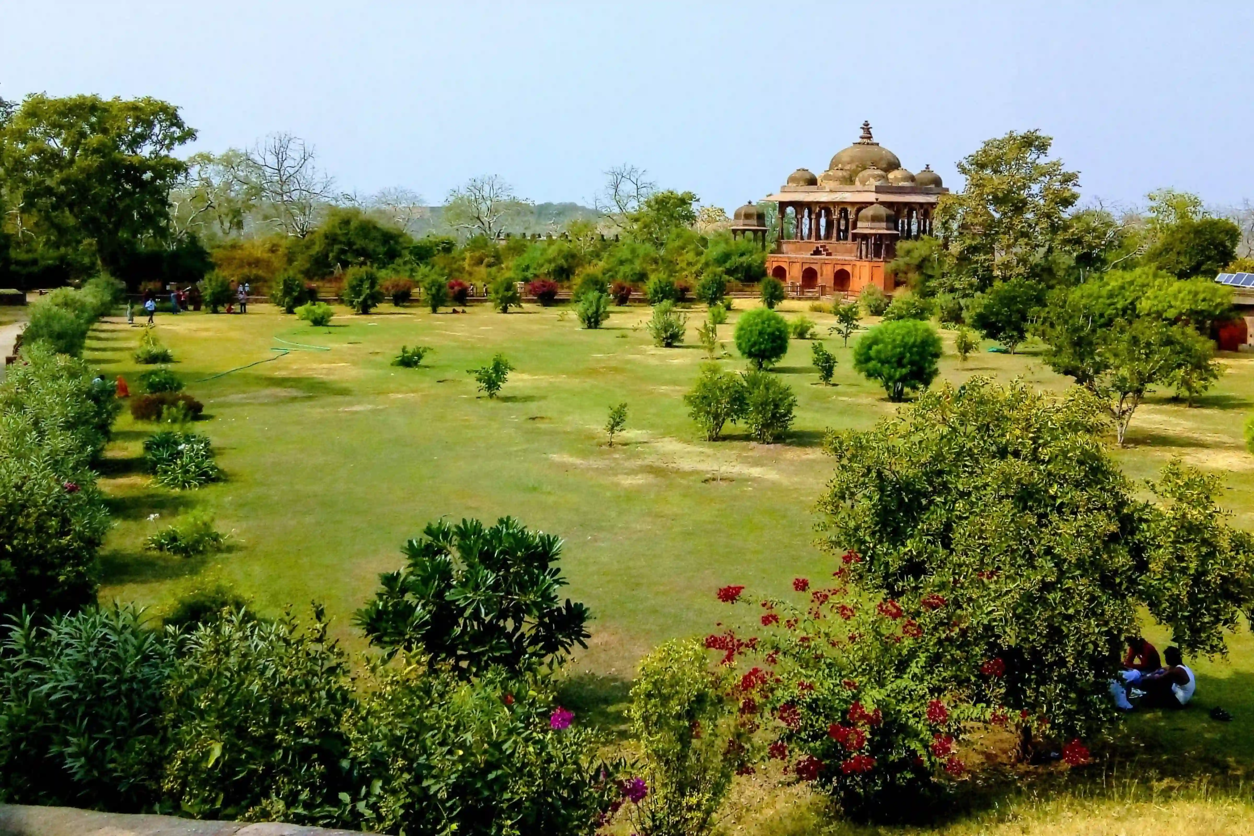 Overnight Ranthambore tour from Jaipur – 2 D