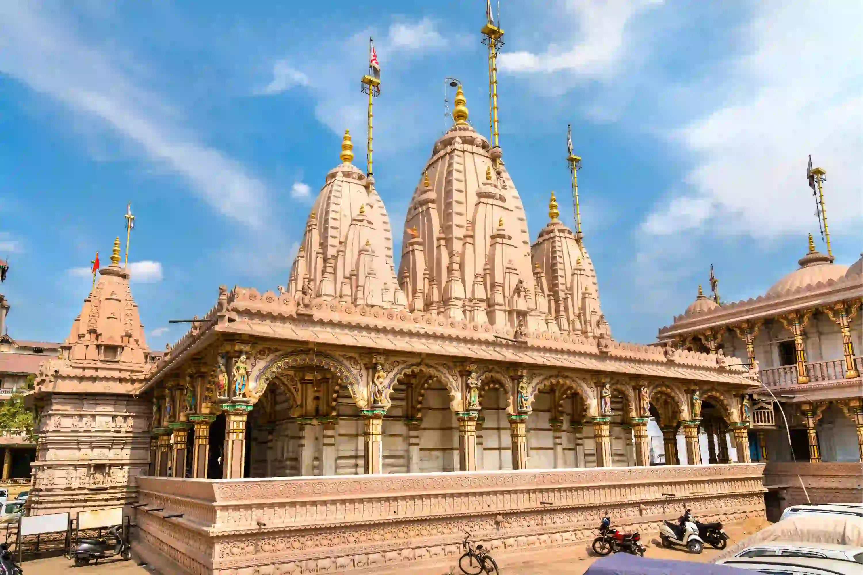 Hindu pilgrimage Tour (Varanasi, Ayodhya, Prayagraj) 8 Days