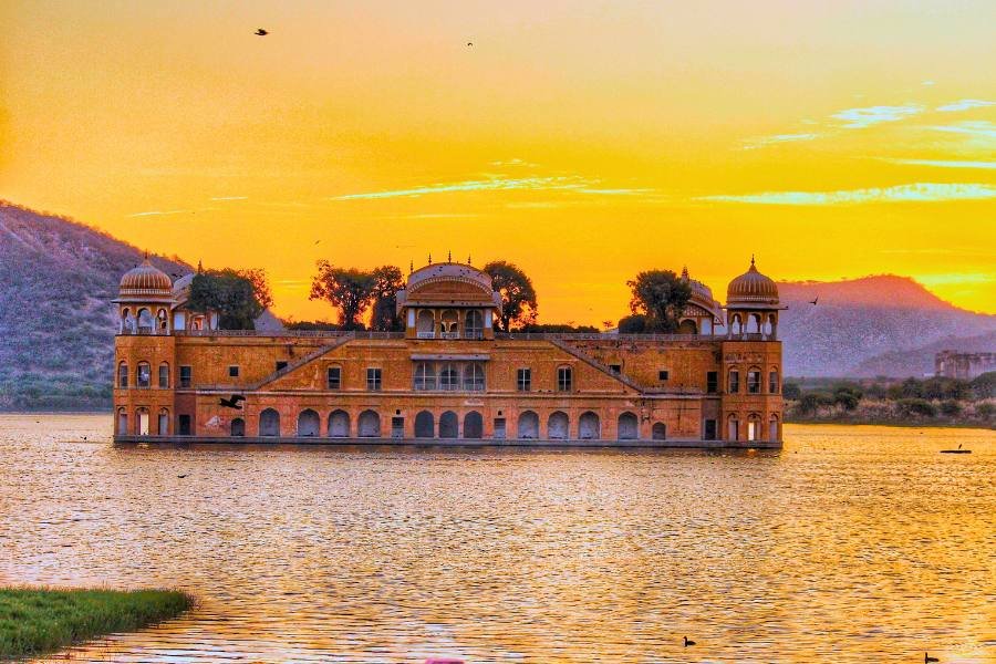 From Delhi: Same Day Jaipur Trip by Car