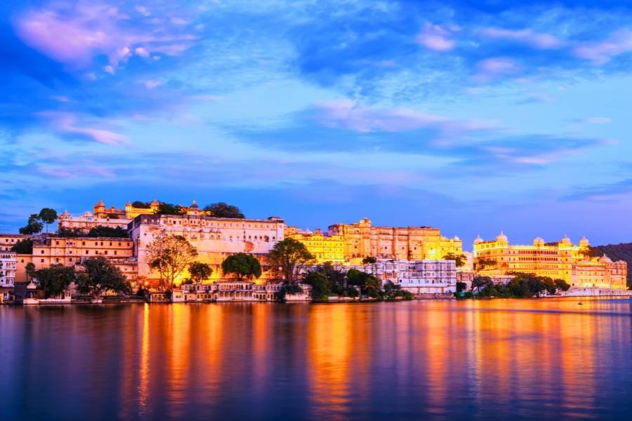 Udaipur Overnight Tour from Jaipur by Car