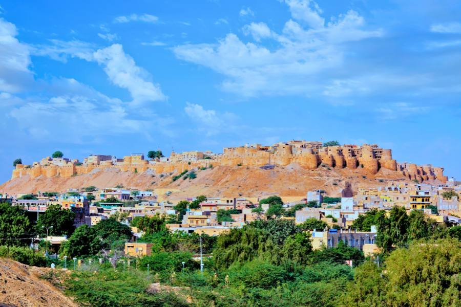 Golden Triangle tour with Mumbai and Goa