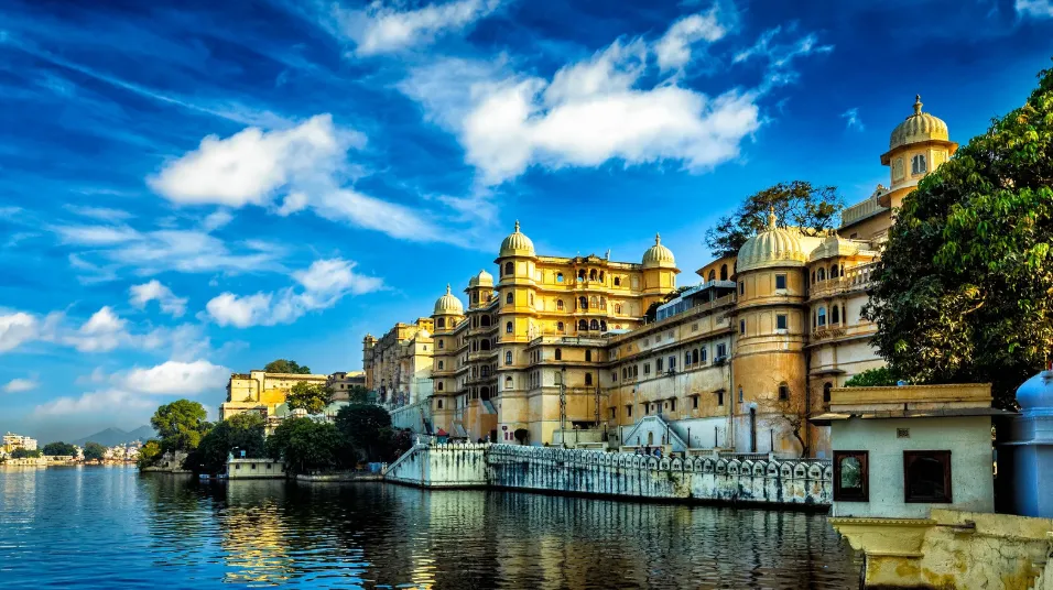 Udaipur Overnight Tour from Jaipur by Car