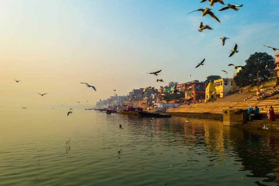 Varanasi Overnight Tour from Delhi by Flight